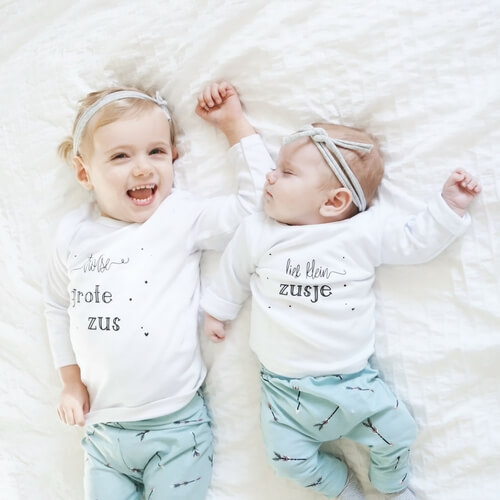 Lief klein zusje en trotse grote zus - Liefs van Cindy